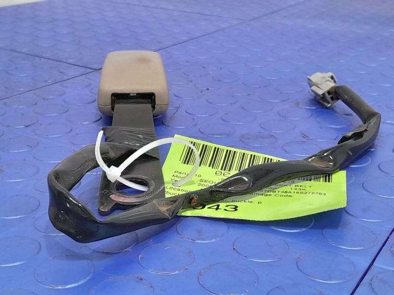 2006 Toyota Sequoia Front Seat Belt
