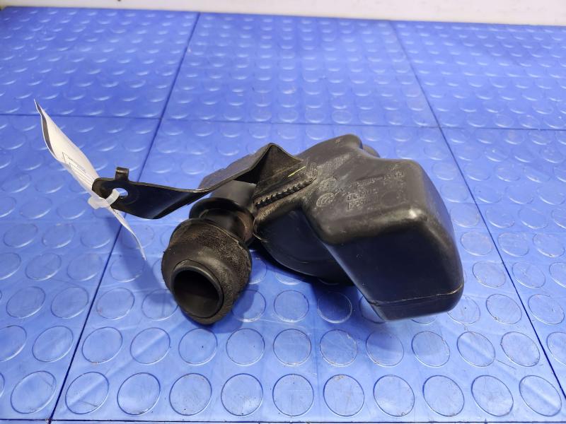 2014 Ford Focus Air Intake Tube/Resonator