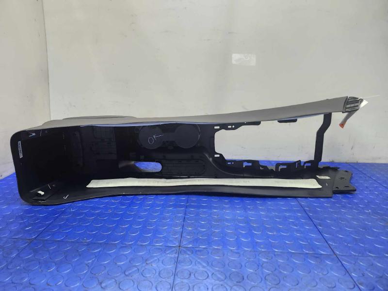 2019 Kia Forte Front Console