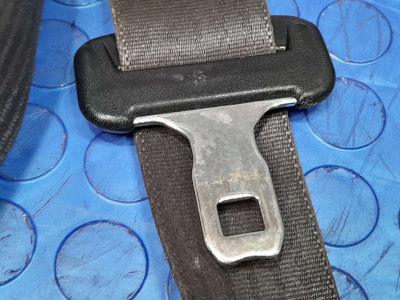 2011 Subaru Forester Front Seat Belt
