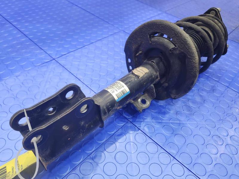 2016 Ford Mustang Strut Assembly