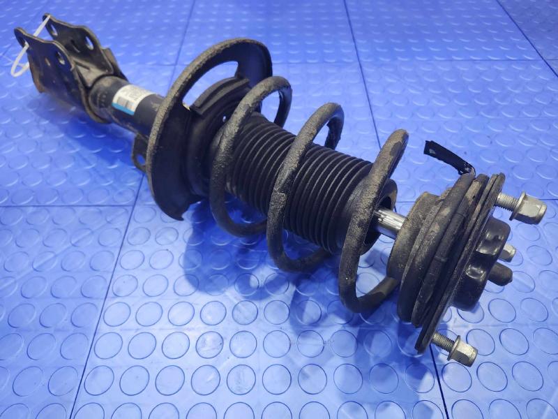 2016 Ford Mustang Strut Assembly