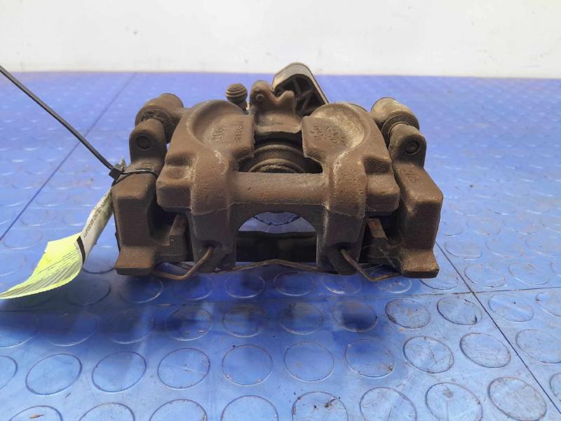 2016 Subaru Legacy Caliper