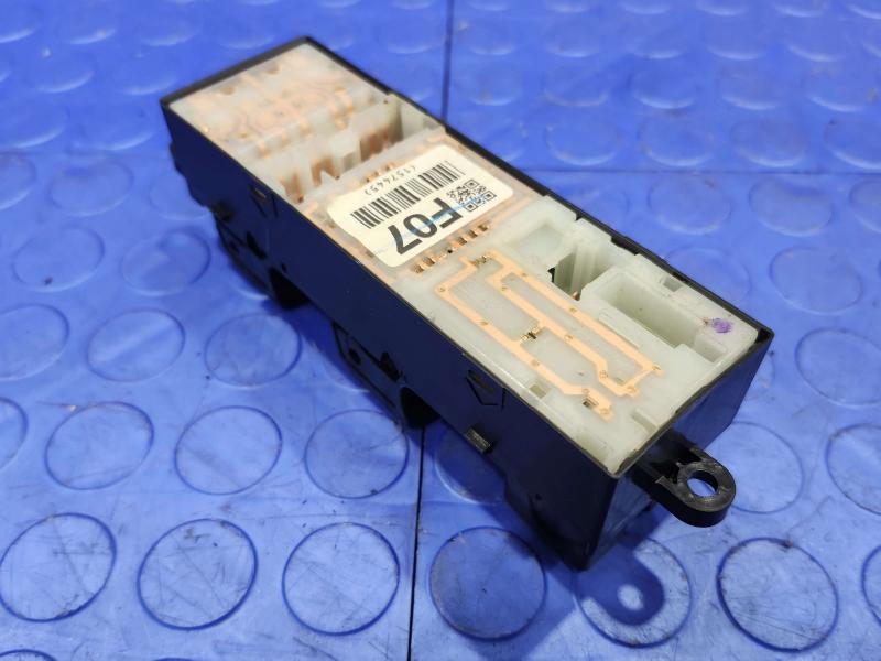 2009-2010 Subaru Forester Master Window Switch Assembly Genuine OEM 83071FG070