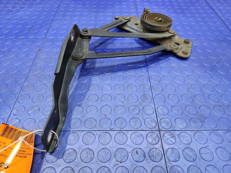 2002 Dodge Dakota Hood Hinge