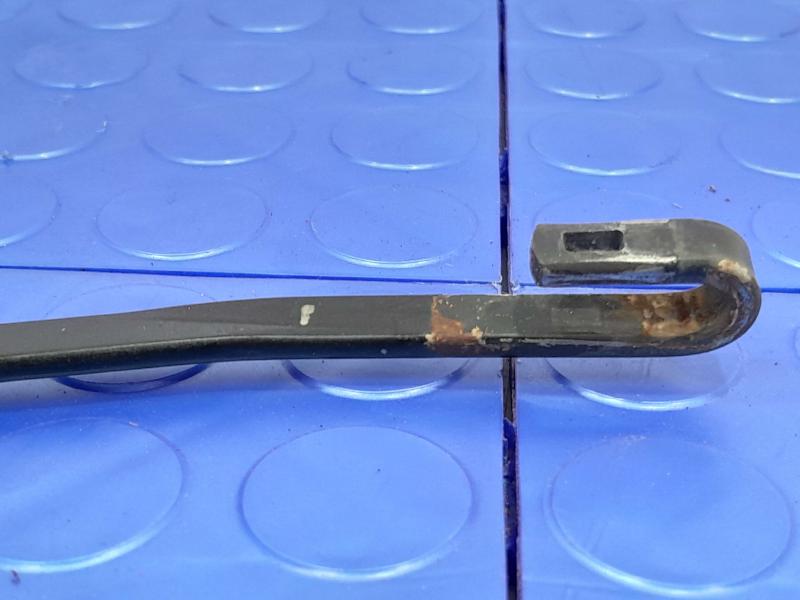 2015 Nissan Versa Wiper Arm