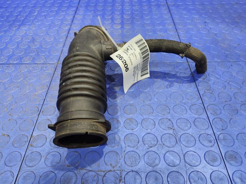 2011 Toyota Corolla Air Intake Tube/Resonator