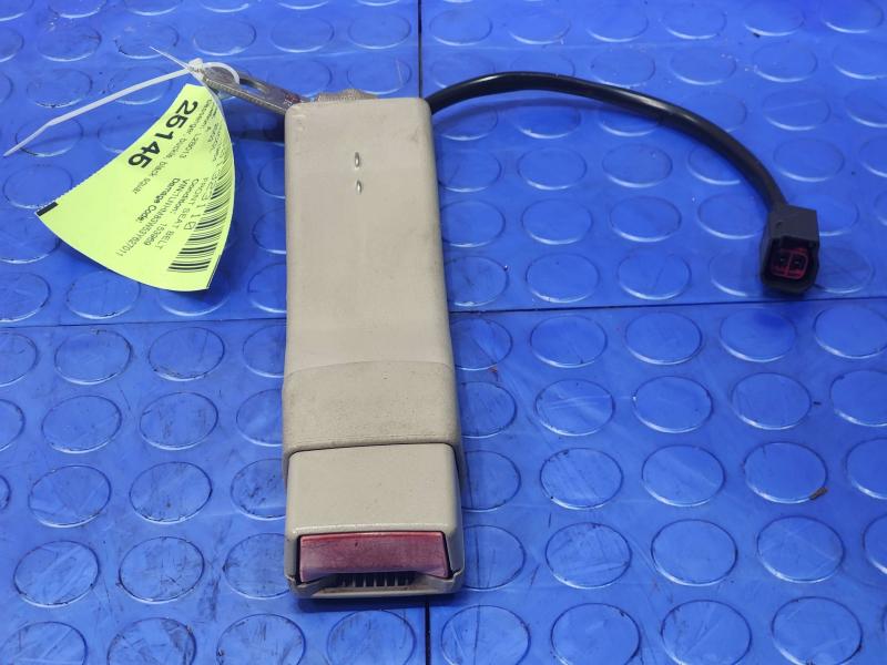 2003 Lincoln Town Car Front Seat Belt