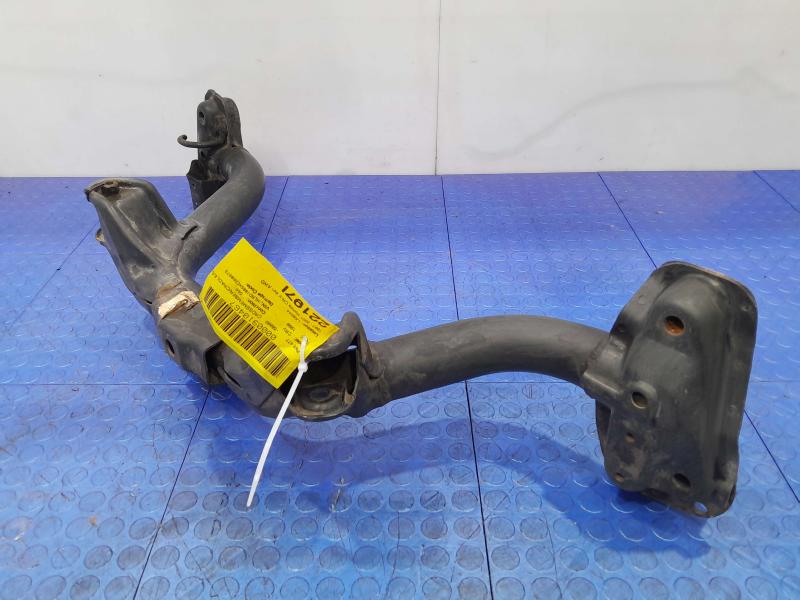 1997 - 2001 Honda CR-V 4x4 AWD Rear Crossmember Subframe OEM