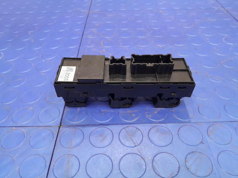 2014 Subaru Forester Door Switch Front
