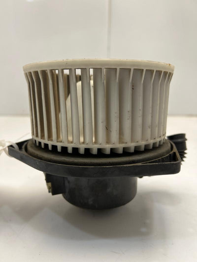 2001 Nissan Xterra Blower Motor