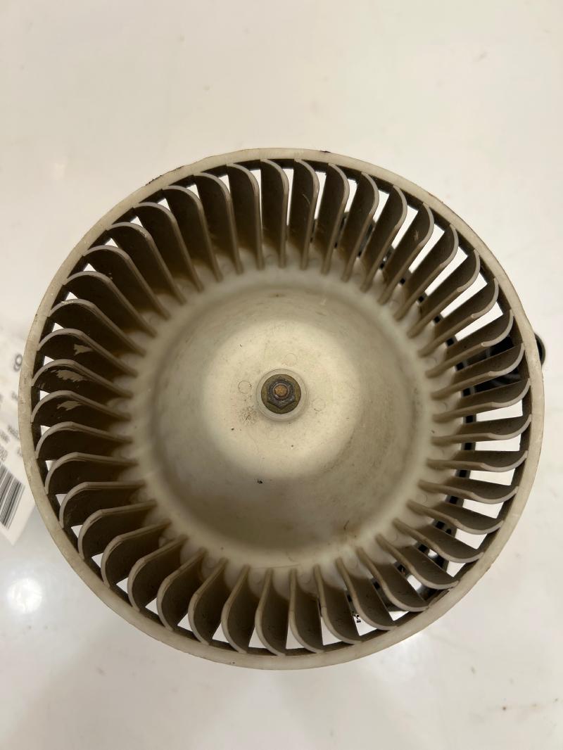 2001 Nissan Xterra Blower Motor