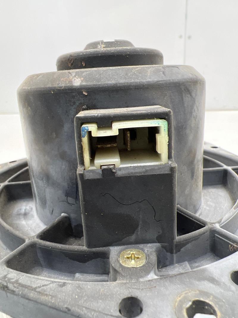 2001 Nissan Xterra Blower Motor