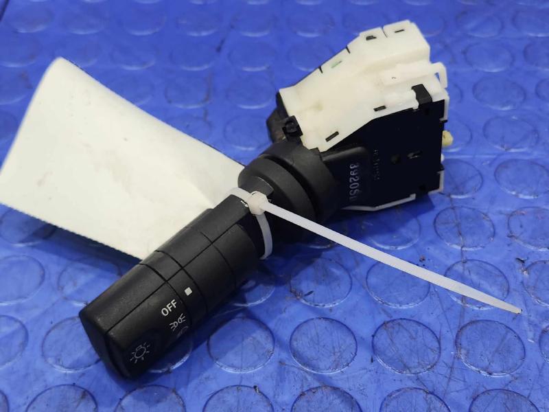 2014 Nissan Frontier Combination Switch