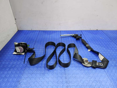 2013 Hyundai Accent Front Seat Belt