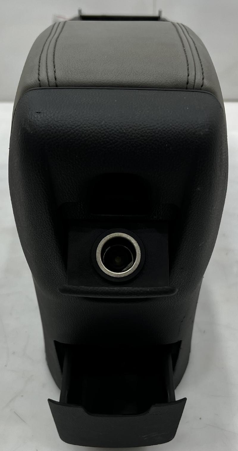 2012 Buick Verano Front Console