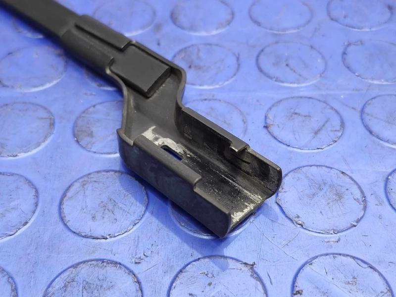 2017 Chevrolet Cruze Wiper Arm