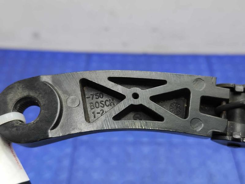 2017 Chevrolet Cruze Wiper Arm