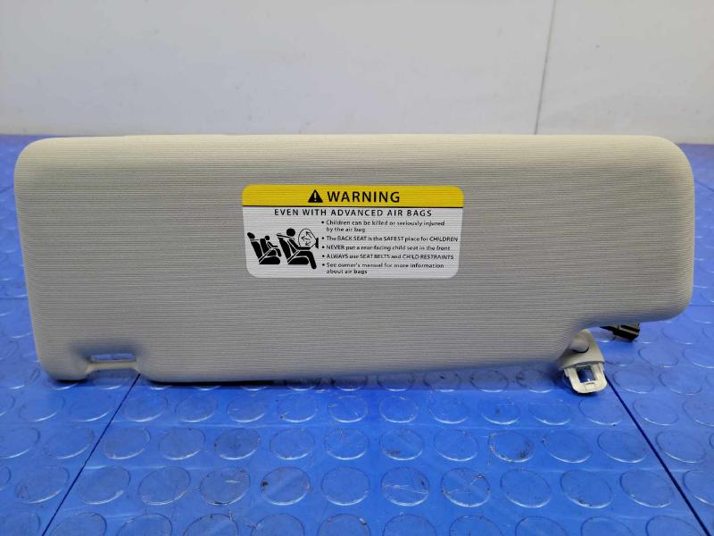 2014 Volkswagen Passat Sun Visor