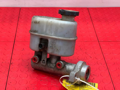 2008 Chevrolet Suburban Master Cylinder