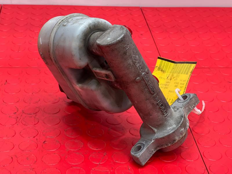 2008 Chevrolet Suburban Master Cylinder