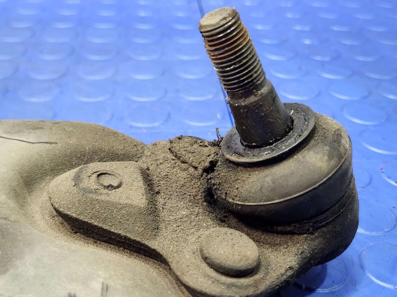 2010-2015 Toyota Prius Front Lower Control Arm Left Driver Side OEM 4806947050,LH