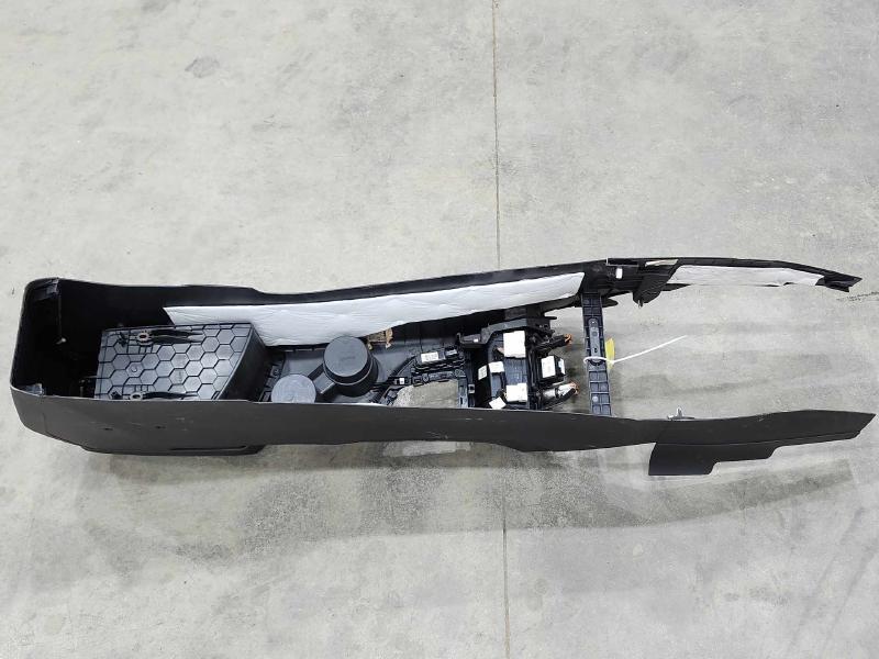 2013 Kia Optima Front Console