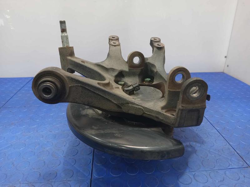 2017 Kia Sedona Rear Knuckle/Stub Axle