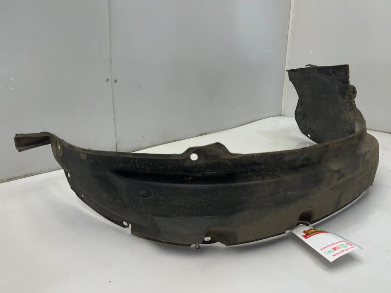 2005 - 2007 Ford Escape Front Fender Liner Splash Shield RH Passenger Side OEM 5L8Z16102AA