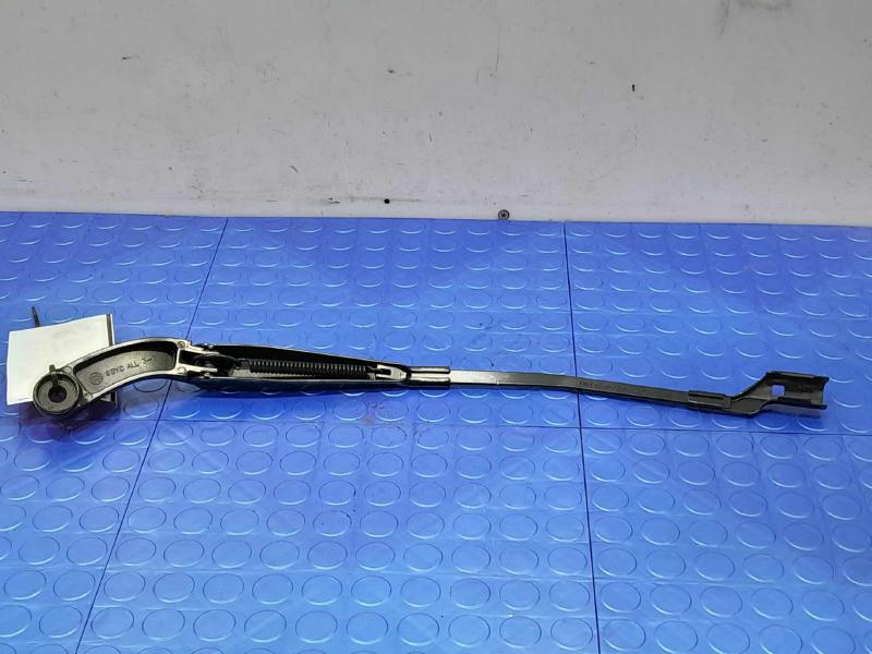 2023 Chevrolet Trailblazer Wiper Arm