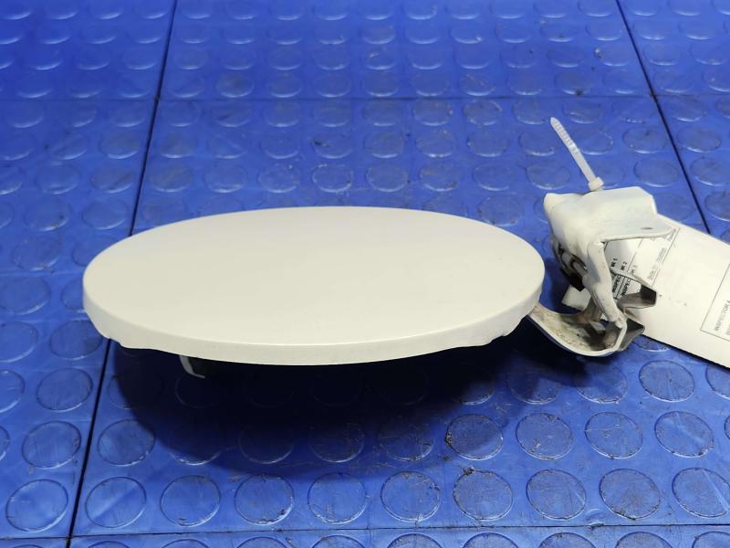 2014 Nissan Maxima Fuel Tank Door