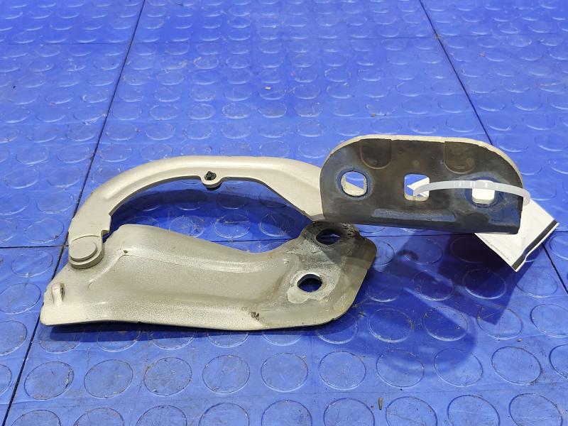 2017 Ford Focus Hood Hinge