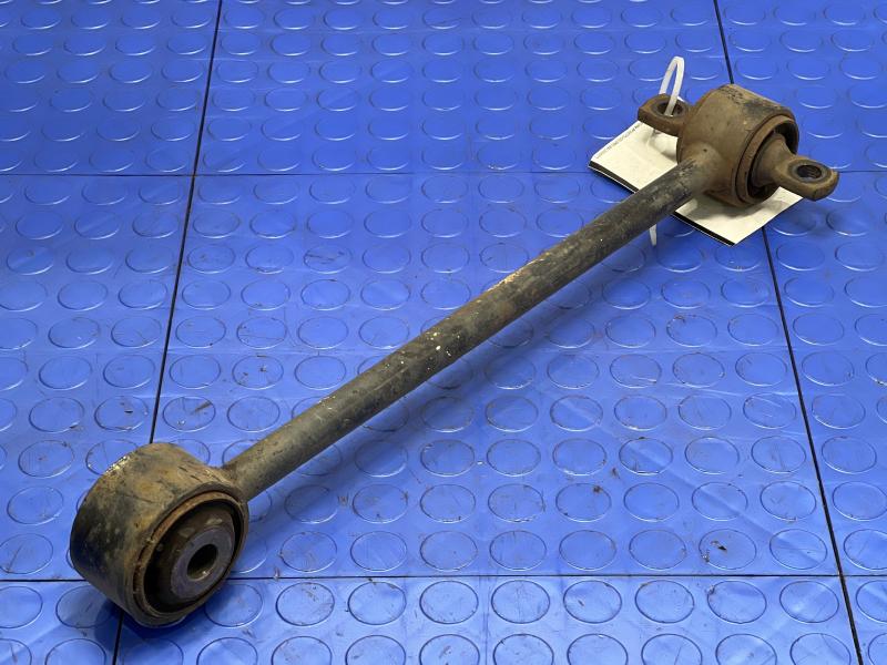 2011 Ford Expedition Lower Control Arm Rr