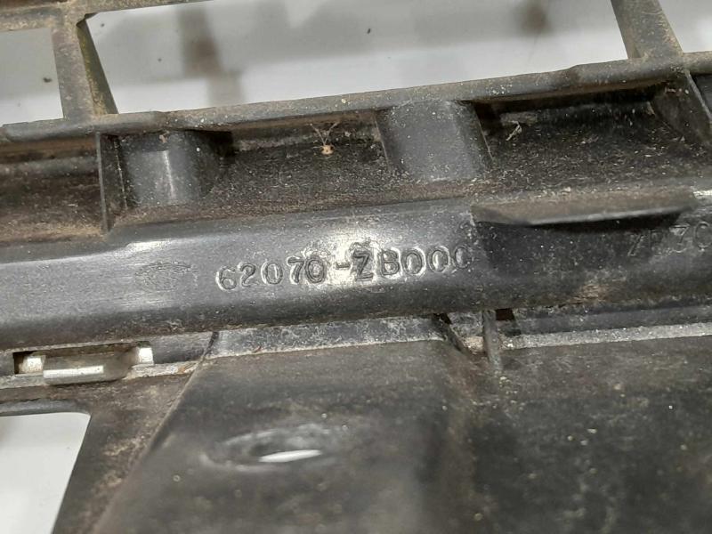 2005 Nissan Altima Grille
