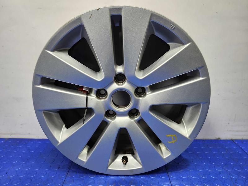 2018 Subaru Legacy Wheel