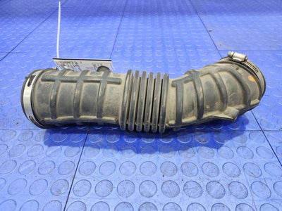 2004 Ford Explorer Air Intake Tube/Resonator