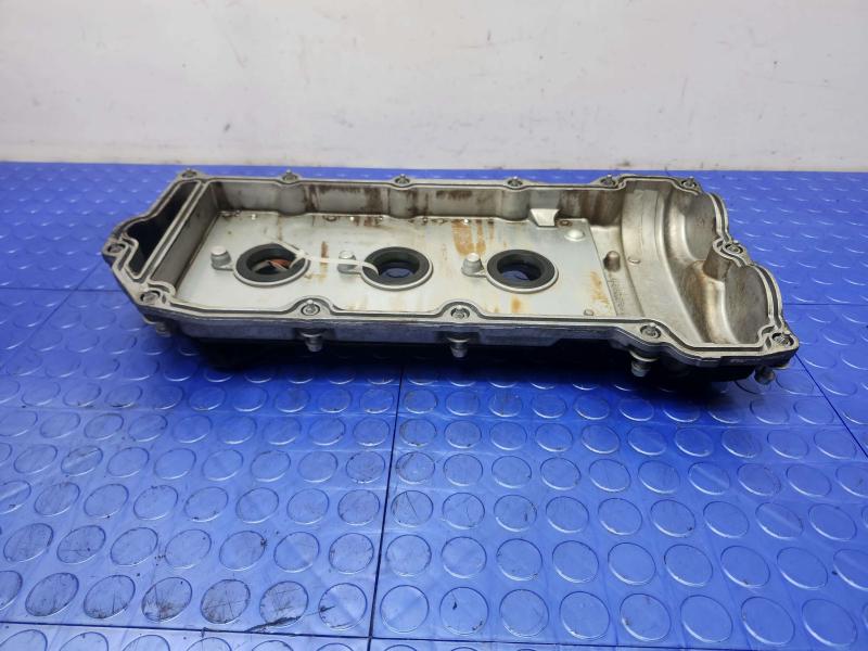 2014 Chevrolet Caprice Valve Cover