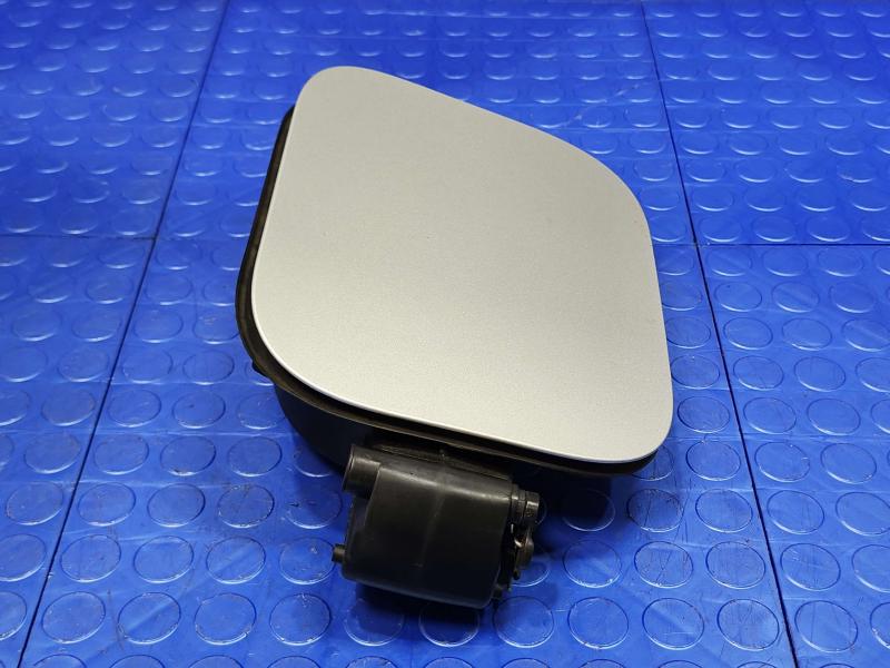 2022 Nissan Altima Fuel Tank Door