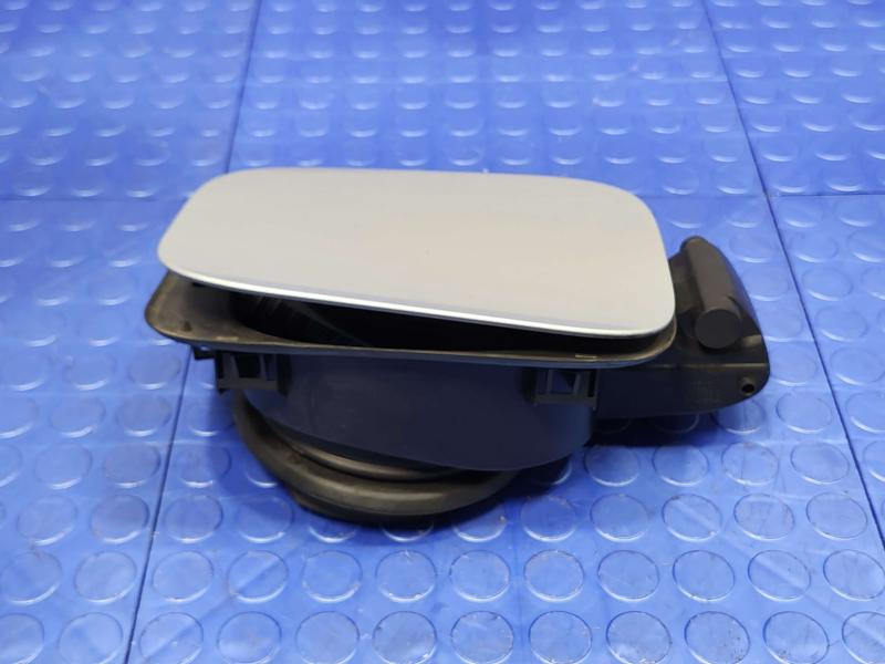 2022 Nissan Altima Fuel Tank Door