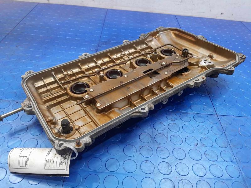 2010 Toyota Prius Valve Cover