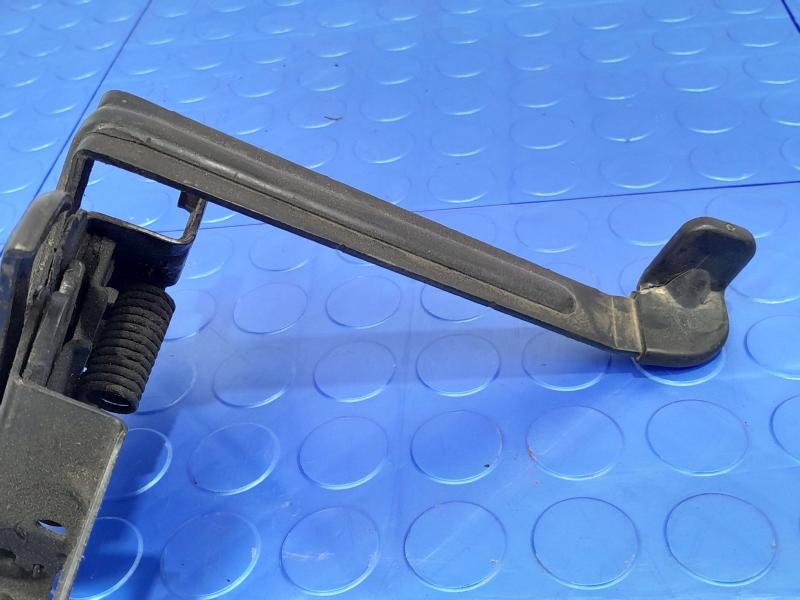 2014-2019 Nissan Versa Hood Lock Latch Assembly Genuine OEM Part 65601-3VV0A