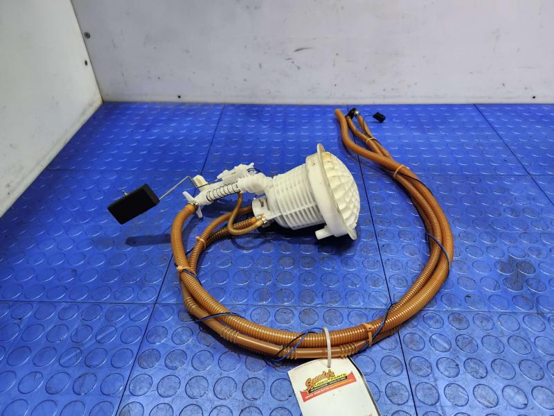 2010 Dodge Challenger Fuel Pump