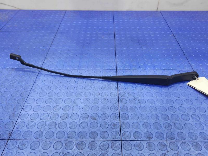 2015 Volkswagen Golf Wiper Arm