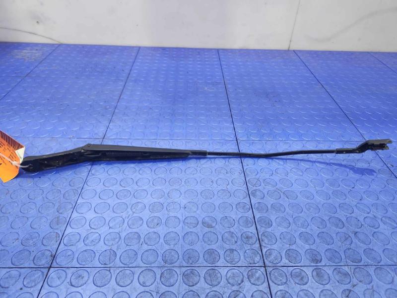 2015 Volkswagen Golf Wiper Arm