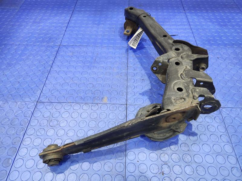 2013 Honda Civic OEM 1.8L Rear Trailing Arm Left Driver Side 52371TR0A51,LH