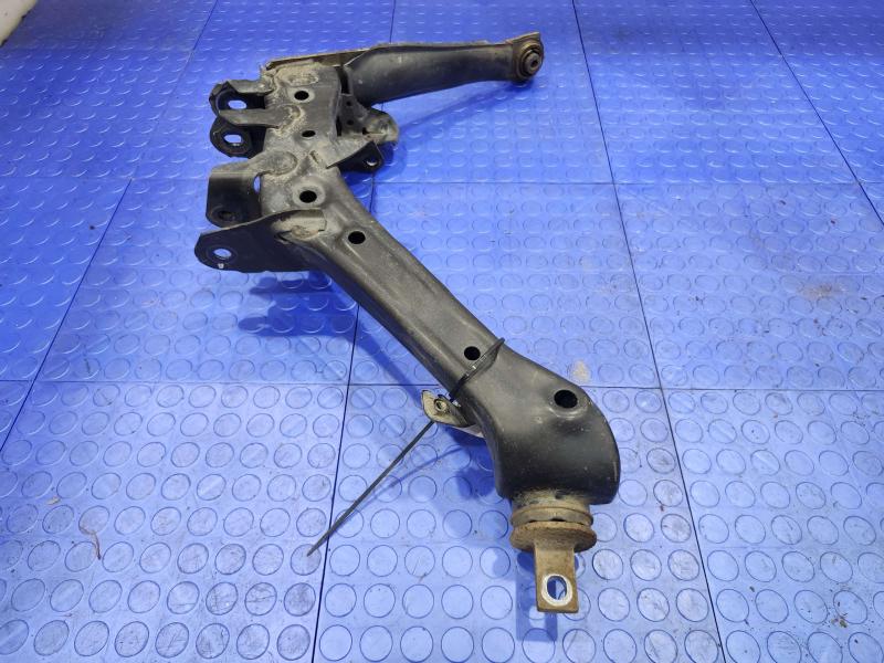 2013 Honda Civic OEM 1.8L Rear Trailing Arm Left Driver Side 52371TR0A51,LH
