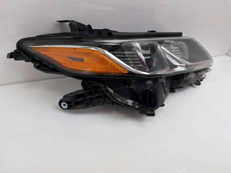 2018 Toyota Camry Headlamp Assembly