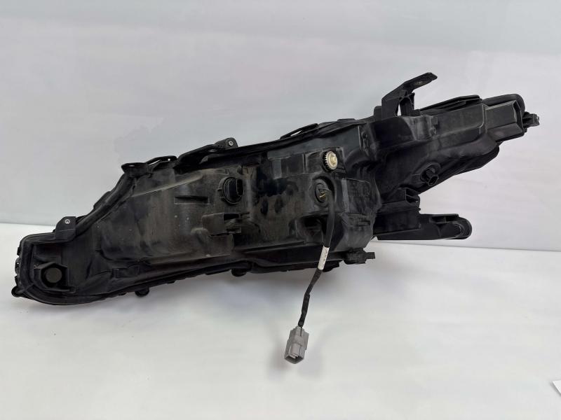 2018 Toyota Camry Headlamp Assembly