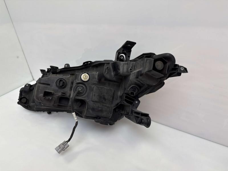 2018 Toyota Camry Headlamp Assembly