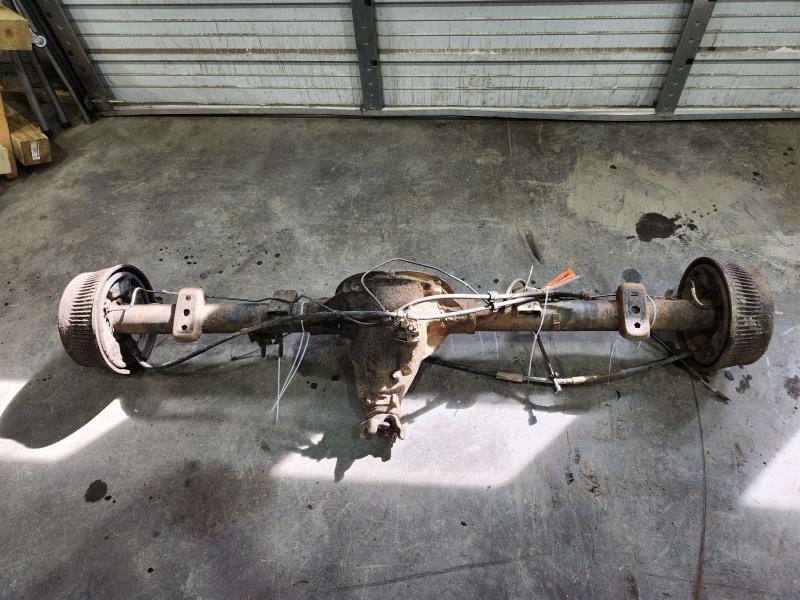 1997-1999 Dodge Dakota 4x4 Rear Axle Assembly 3.92 Ratio Genuine OEM 52069631